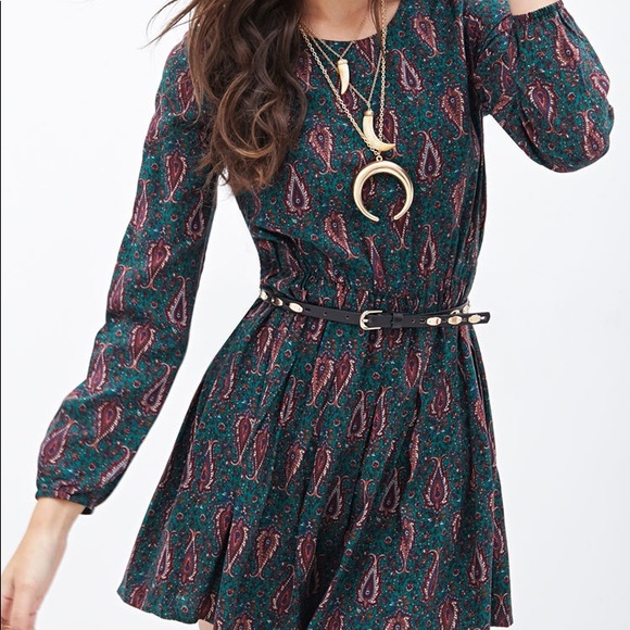 Paisley Dress - Picture 2 of 4